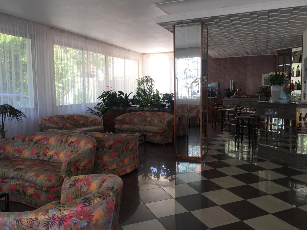 בלריה-איגאה מרינה Hotel Calypso מראה חיצוני תמונה