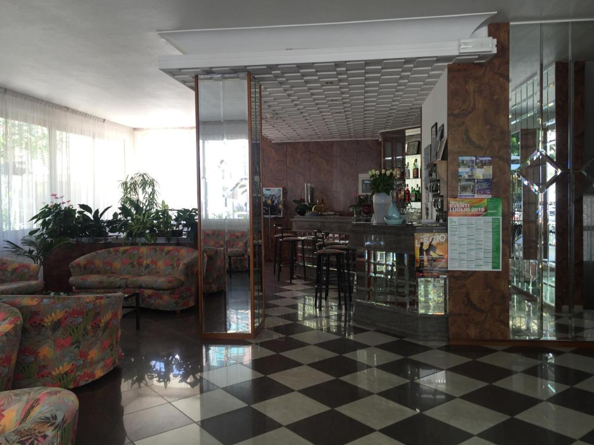 בלריה-איגאה מרינה Hotel Calypso מראה חיצוני תמונה
