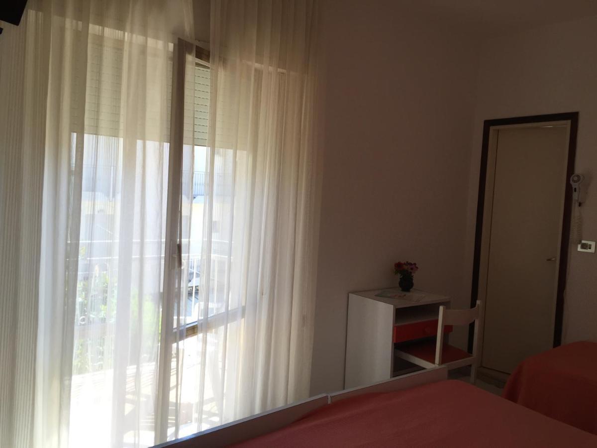 בלריה-איגאה מרינה Hotel Calypso מראה חיצוני תמונה